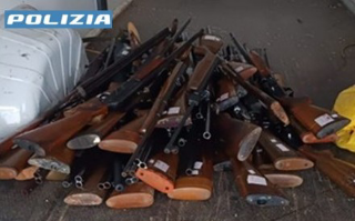 Ancona, oltre 500 armi avviate alla rottamazione dalla Polizia