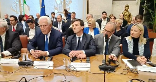 Beko e sindacati: accordo nella sede del Ministero del Made in Italy