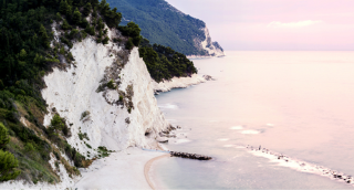 “Il Mare più bello 2025”: Sirolo la migliore delle Marche con 3 vele