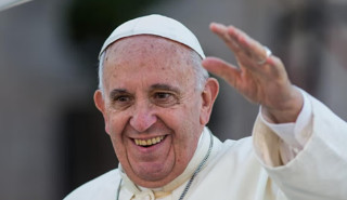 Loreto in preghiera per Papa Francesco: messe e rosari in suffragio