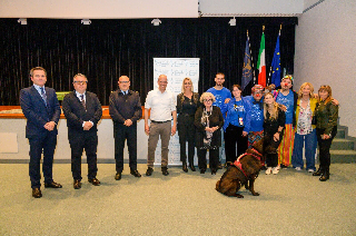 Loreto, successo per lo spettacolo solidale "La sindrome del Terzo Panino" a favore del Salesi